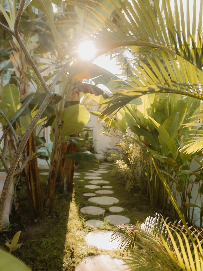 Отель La Isla Bonita Гили-Эйр Экстерьер фото